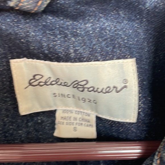 Eddie Bauer Women’s Jean Jacket Button Up Size S - Picture 5 of 7